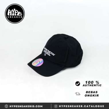 Topi AAPE NOW TEXT WHITE BLACK CAP - OS ADJST 100% ORIGINAL