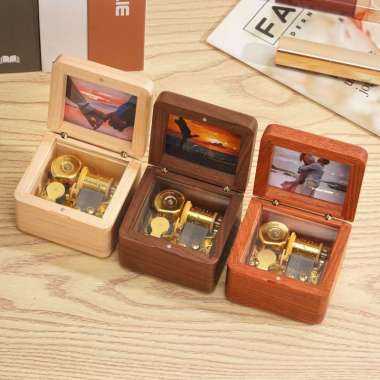 Sankyo Music Box Happy Birthday Light Brown