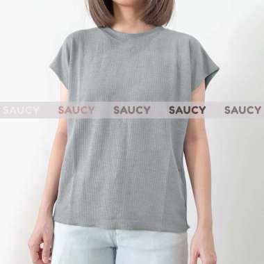 Atasan basic kaos rajut wanita polos oversize Grey