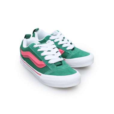 Vans Kids Knu Skool Green/Pink Shoes (VN000CYUBOC) 110