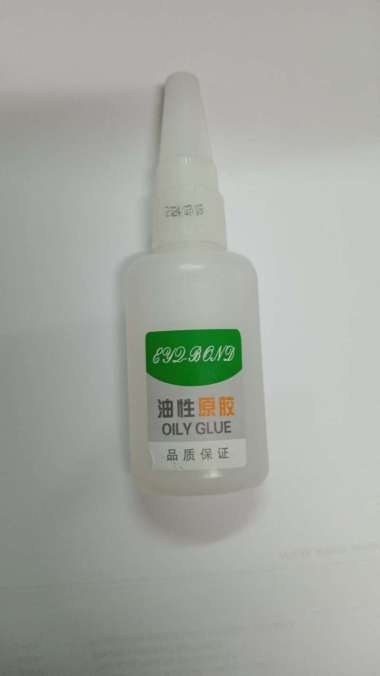 LEM SETAN OILY GLUE - LEM SETAN SUPER KUAT OILY GLUE CAIRAN SUPER KUAT - LEM PEREKAT