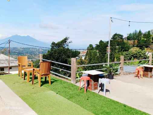 Sewa villa murah/Sewa villa puncak bogor/top view/Villa Bata weekday