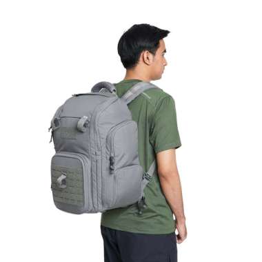EIGER QUADRIGA 25L BACKPACK Grey