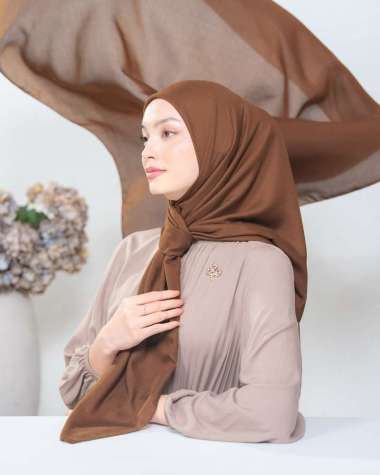 Heaven Lights - Voal Plain - Hijab Voal Polos Segi Empat Cinnamon