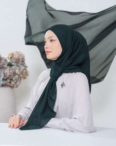 Heaven Lights - Voal Plain - Hijab Voal Polos Segi Empat Dark Jungle