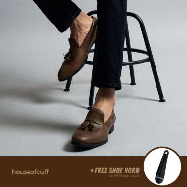 Sepatu kulit pria formal pantofel Tassel loafer coklat houseofcuff 42