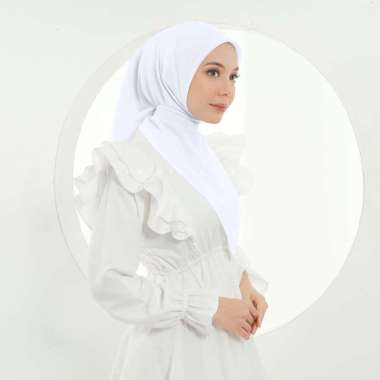 Hijab Paris Premium Kerudung Paris Jadul Segi Empat By Kalishaofficial White