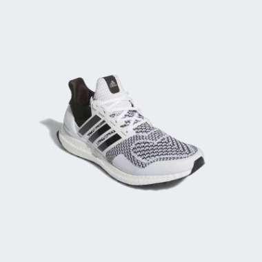 adidas Men Sportswear Ultraboost 1.0 Sepatu Olahraga Pria [IH4924] 8.5 ftwr white