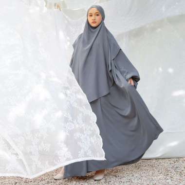 Lozy Hijab - Mida Abaya Khimar Set (Abaya Set Gamis Haji dan Umroh Lozy x Hamidah) Light Grey