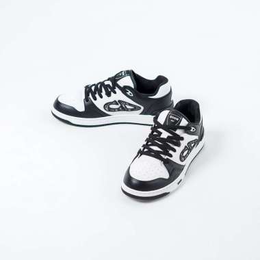 Sepatu CHRISTIAN DIOR B57 CD OBLIQUE WHITE BLACK SNEAKER 100% ORIGINAL Size 41.5