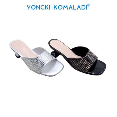 YONGKI KOMALADI FARRA HEELS OL-AT7302-24 LADIES 39 Hitam