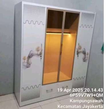 Lemari Pakaian 4 Pintu Besi + Lampu LED (Promo Harga)