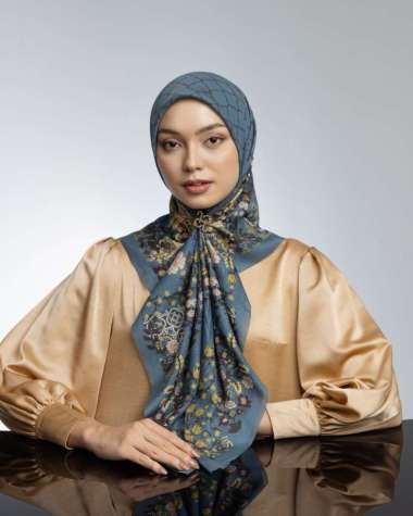 Heaven Lights Sophia Scarf - Sail