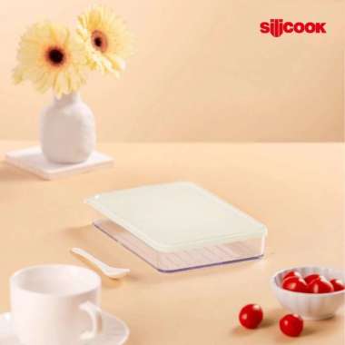 Food Container Flat 600ml (20x14x3.5 cm) - Kotak Makanan Penyimpanan Kulkas Fridge Refrigerator Box 