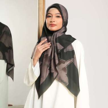 Lozy Hijab - Aurel Scarft Exclusive Pattern (Hijab Square Segiempat Motif) Chestnut Black S2