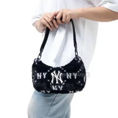 Jual Mlb New York Yankees Monogram Rainbow Hobo Bag Black Di Jual Mlb New York Yankees Monogram Rainbow Hobo Bag Black Di
