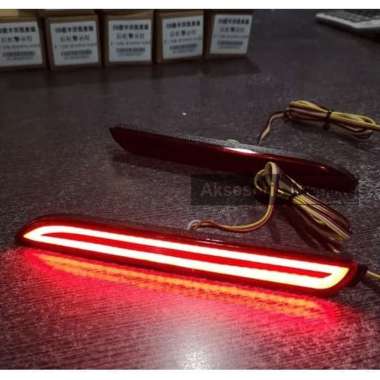Led bumper Innova 2008 Camry Alphard Fortuner Vellfire Running Type E Merah