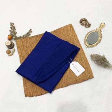 KENAN - Miicky Instan Hijab Bergo Daily Anak XS Biru Elektrik