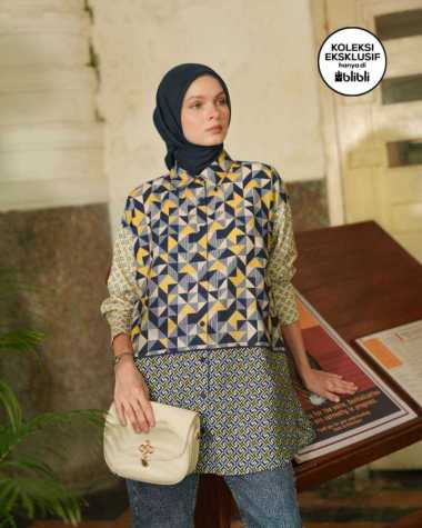 Heaven Lights Alesha Shirt - Azzure M