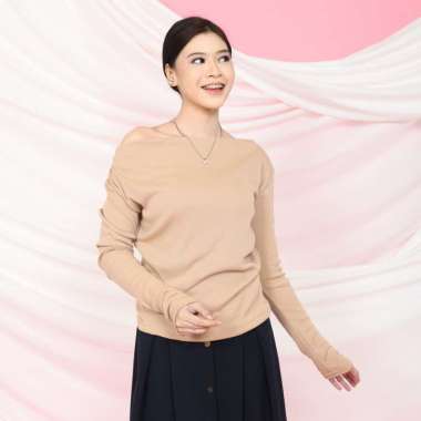 Yoenik Apparel Dohwa Tops Sabrina Longsleeve Knit One Size Beige