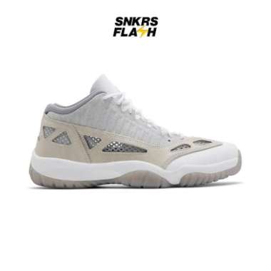 Sepatu Sneakers Pria NIKE JORDAN 11 RETRO LOW OREWOOD GREY WHITE - 919712102 46