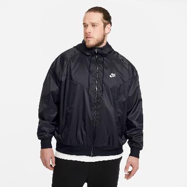 NIKE Men Sportswear Windrunner Hooded Jacket Pakaian Pria [DA0002-010] A/XL Black/White