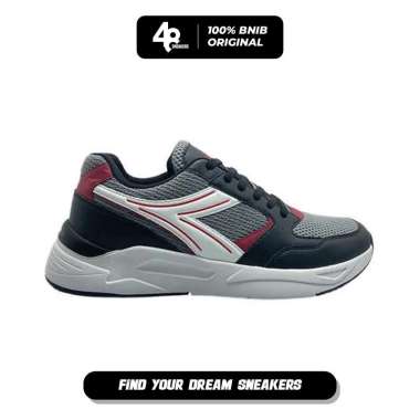 Sepatu Pria Diadora Madison (DIACA240801B) Original 44