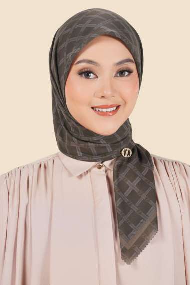 Diorama Series - Coffee 115 x 115