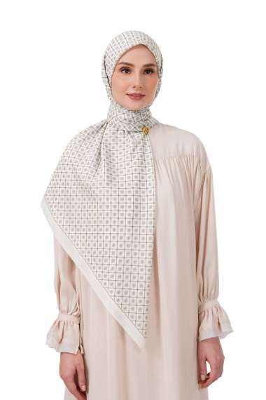 Nada Puspita - Monogrid Scarf Large Pearl