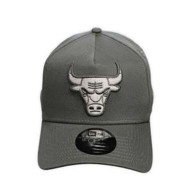 New Era Men Sportswear Cap 9Forty AF Q225 Earth Tonal Chainstitch Chicaco Bulls Topi Pria [60670089]