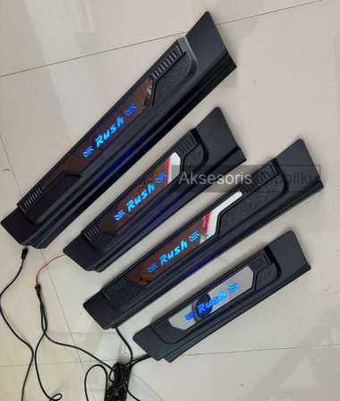 Sillplate Rush 18 - 26 Led Pijakan Kaki Pintu Rush