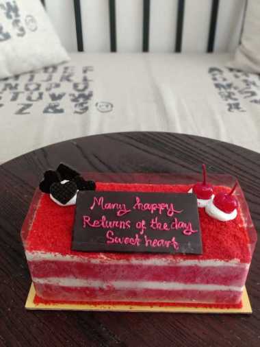 Red Velvet Cake 20cm Cake Red Velvet Keju Kue Ulang Tahun Birthday Cake