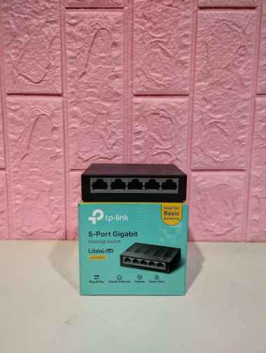 TP-LINK LS1005G 5-Port 10 100 1000Mbps Desktop Switch TP LINK