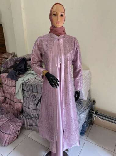Gamis Brokat Corneli Tulang Kombinasi Moscrepe Dress Brokat Terbaru Gamis NIKITA lilac