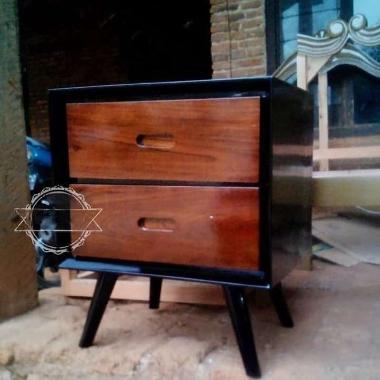 Mebel Asli Jepara Nakas Jati Retro/ Meja Hias/ Lemari