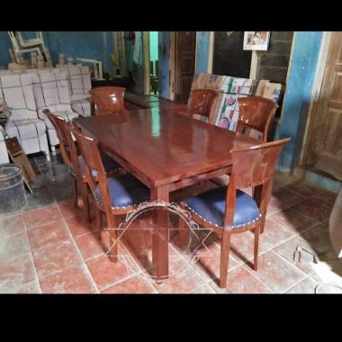 meja makan kipas jati kursi 6 meja makan dudukan busa