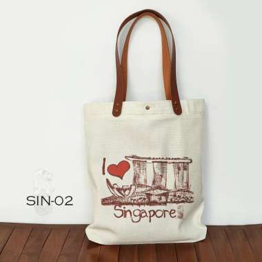 Totebag Canvas oleh oleh Singapore Tas Souvenir Singapore SIN-02
