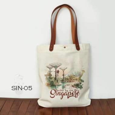 Totebag Canvas oleh oleh Singapore Tas Souvenir Singapore SIN-05