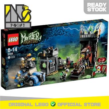 LEGO 9466 - Monster Fighters - The Crazy Scientist and His Monster