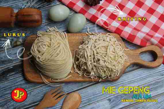 Mie gepeng mentah untuk bakmie mie ayam dan yamin GM TELUR BEBEK LURUS