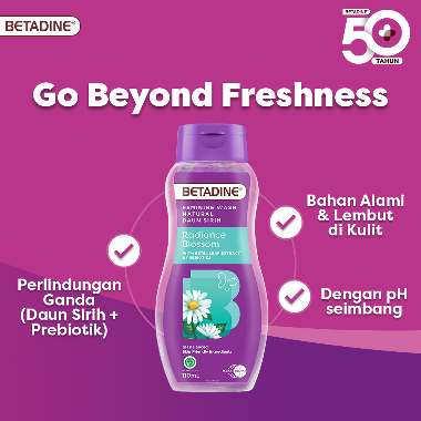 BETADINE Feminine Wash Natural SIRIH RADIANCE BLOSSOM Pembersih Kewanitaan (110ml)