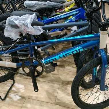 Sepeda BMX Polygon Rogue