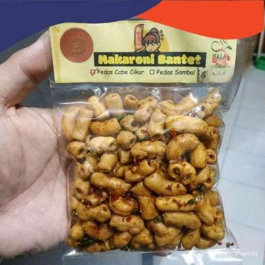 MAKARONI BANTET - Makaroni Pedas Jeruk Netto 70gr 70gr