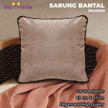 Tren-D-home - Sarung Bantal Kursi Sofa Ruang Tamu Polos Beludru 40 cm x 40 cm - NMs CreamListHitam43