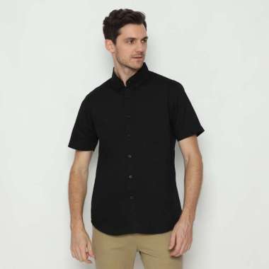 Platini Kemeja Pria Lengan Pendek Katun Poplin Hitam 63302 S