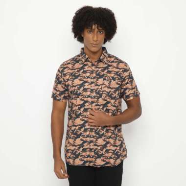 POLICE Kemeja Abstrak Printing Regular Fit Pria Orange XL