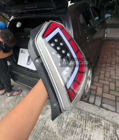 Stoplamp Agya Welcome Light Ayla Led Bar Running Sein Hitam