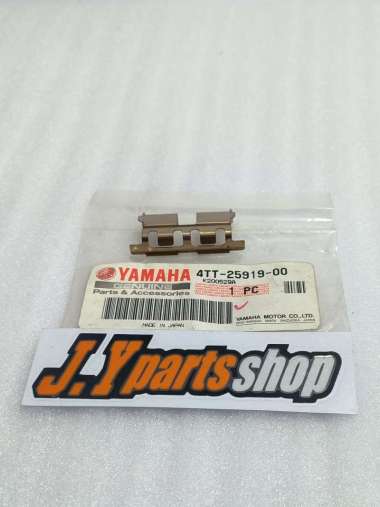 KALENG SUPORT SPRING PAD KALIPER DEPAN FORCE 1 F1ZR RXKING RXS SCORPIO KODE PART 4TT-25919-00