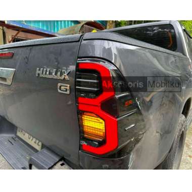 Stoplamp Hilux Revo GR Led Welcome Running Sein Hitam Chrome