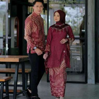 Couple Kebaya Kirana Set Kebaya maroon L